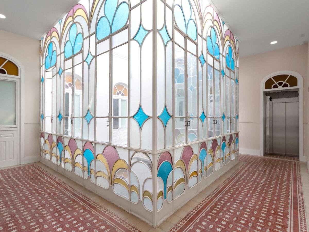 Numa Solea Seville