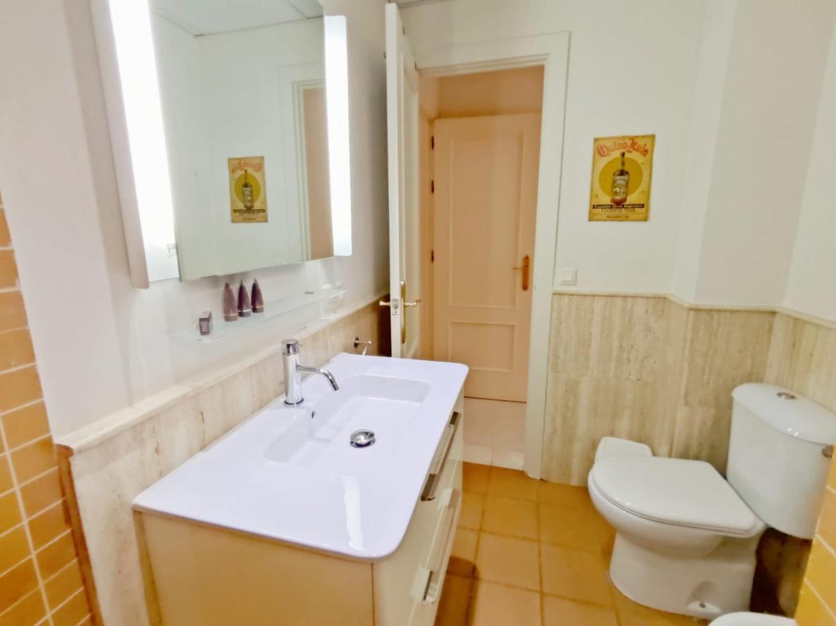 Apartment Homeyseville-bright At Santa Cruz 4 Pax, Parking Optional