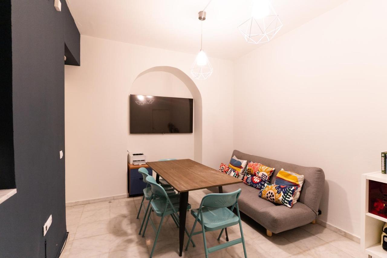 Joy Setas Coworking Hostel Seville
