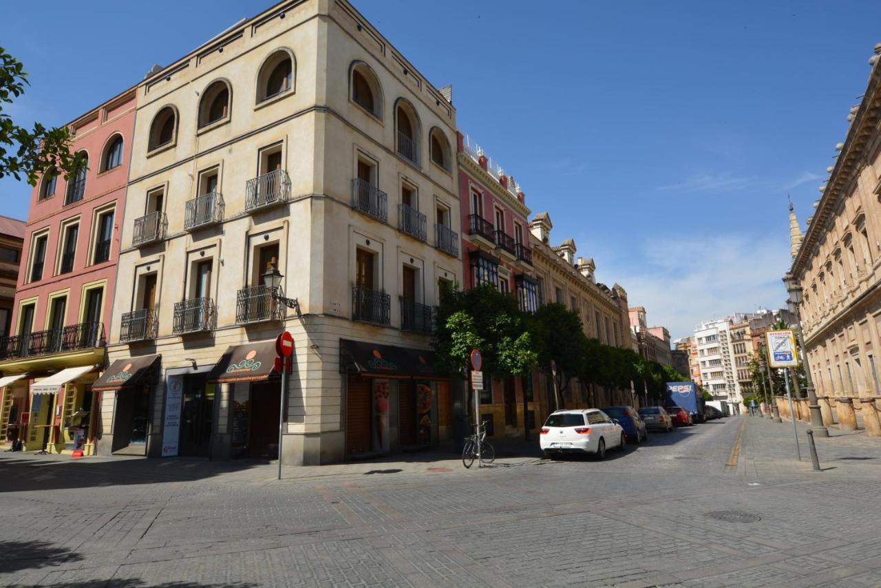 Apartamento Luxury With Views To Alcazar, Cathedral And Giralda. *