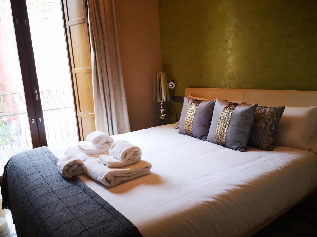Luxury With Views To Alcazar, Cathedral And Giralda. Apartamento Sevilla