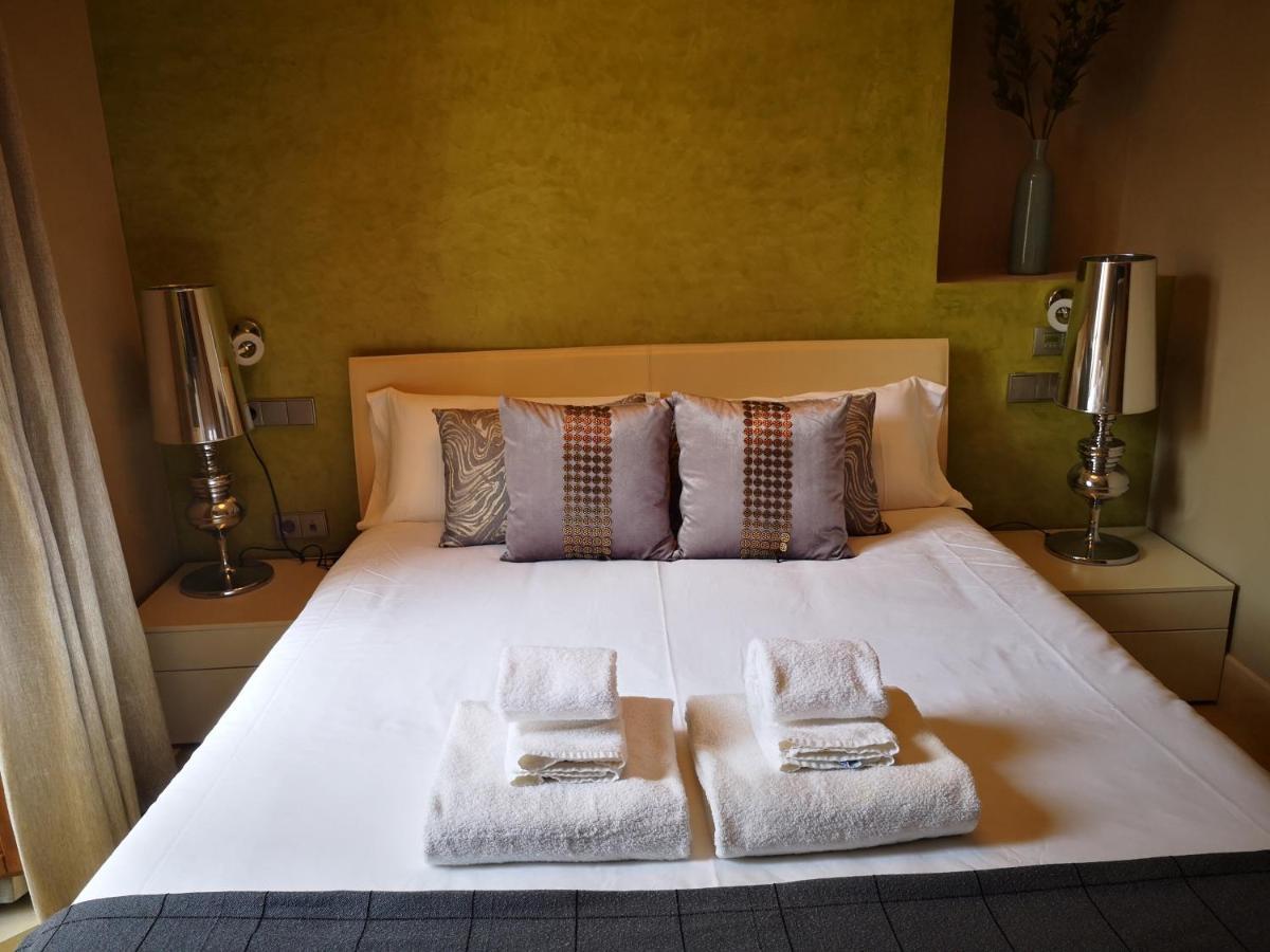 Apartamento Luxury With Views To Alcazar, Cathedral And Giralda.