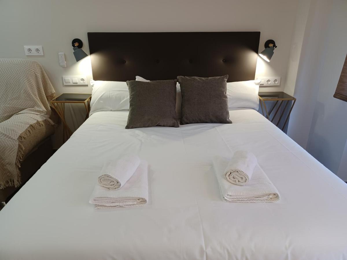 Acogedor Junto A Calle Betis, Triana-los Remedios Apartment