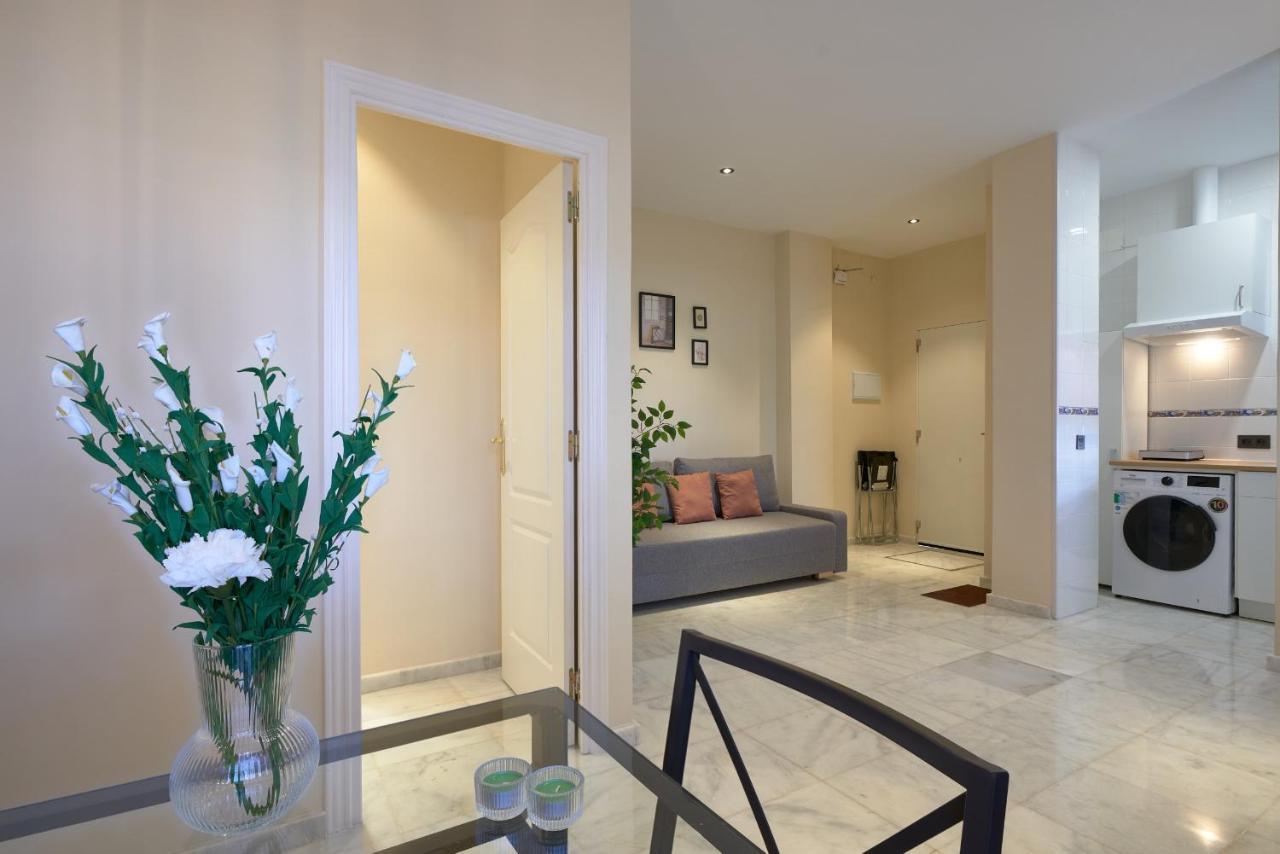 Apartment Tejares De Triana Seville