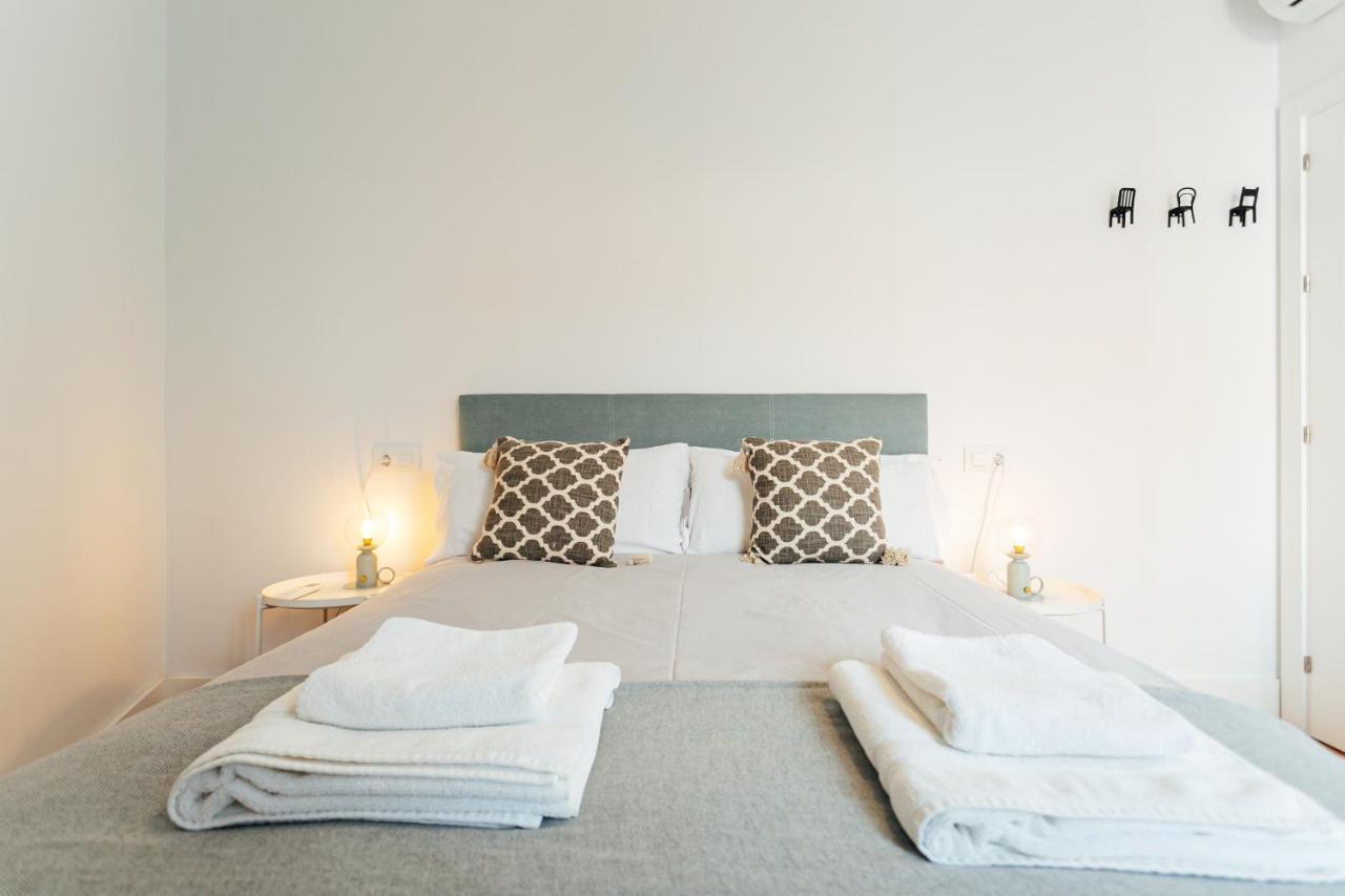 Alohamundi Peral Apartment Seville