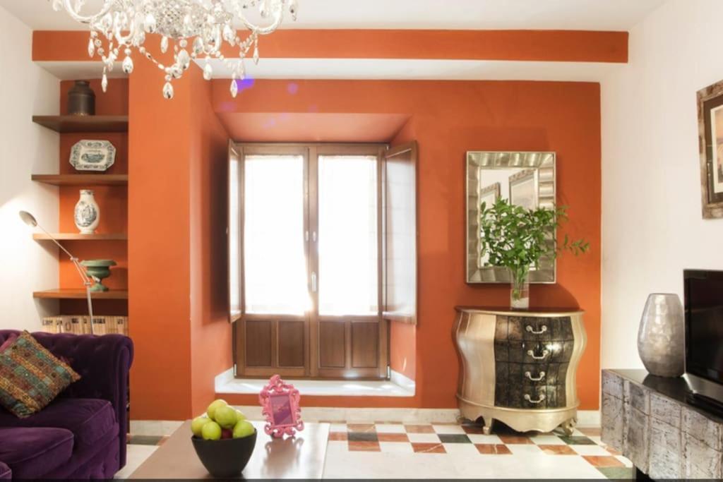 Maximo Lujo En Calle Francos. No Te Arrepentiras. Apartamento Sevilla