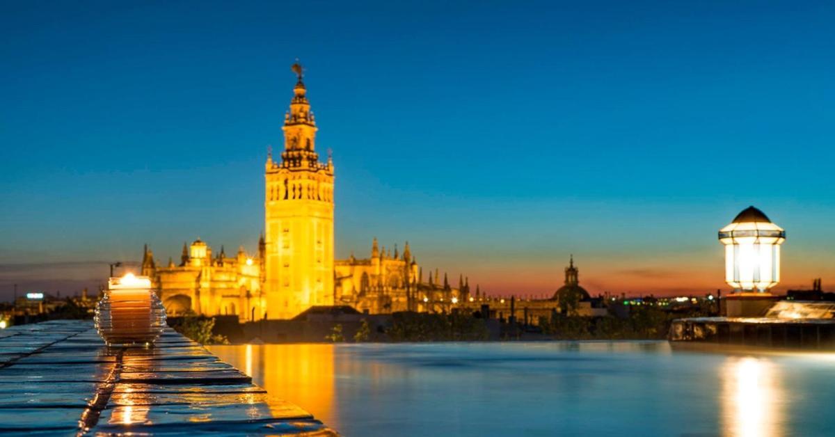 180 San Bernardo 4 * Seville