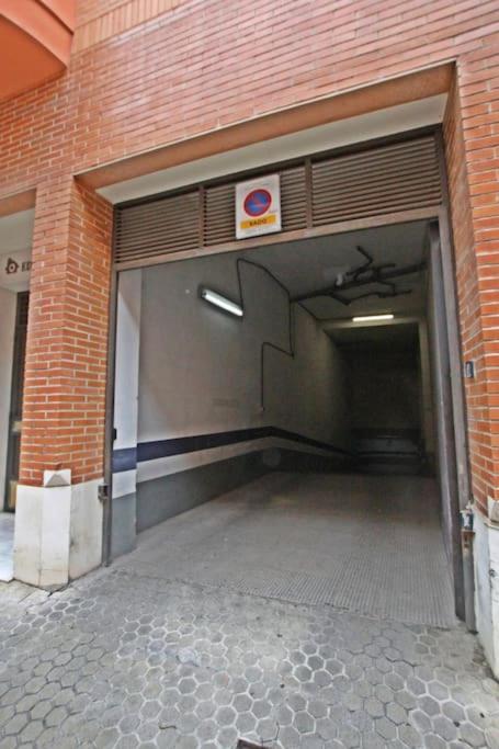 Apartment Clasica: Amigos Y Familia. Parking Gratis! *