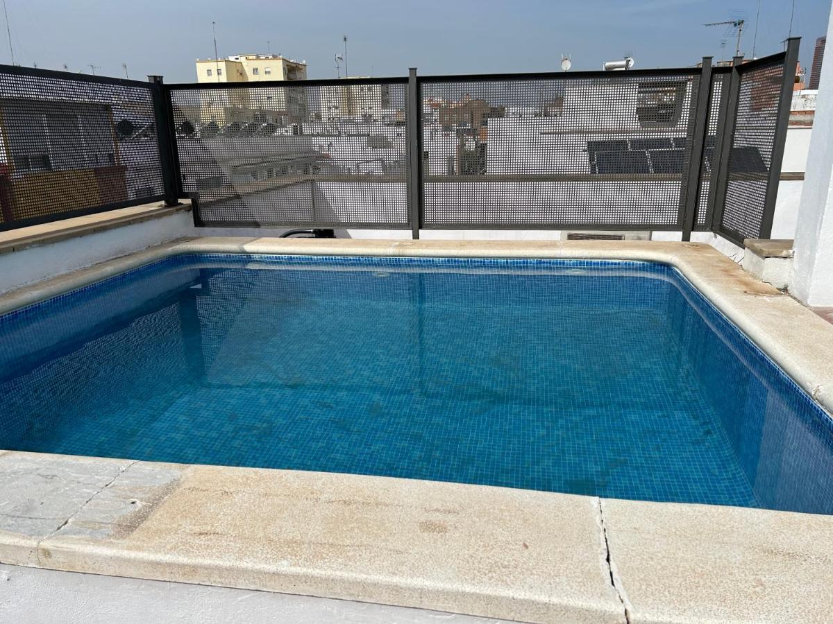 Atico Triana Con Piscina Privada * Sevilla