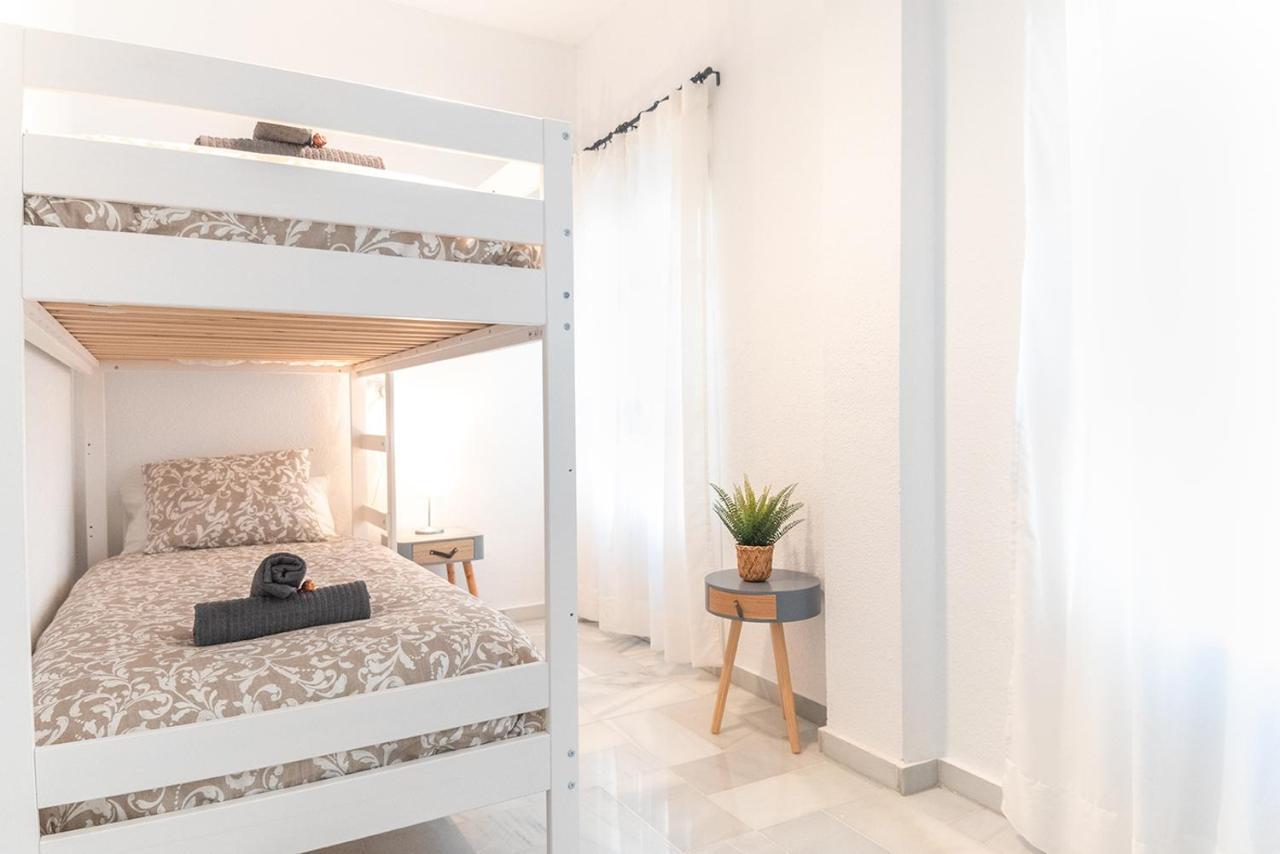 Downtown Apartment *