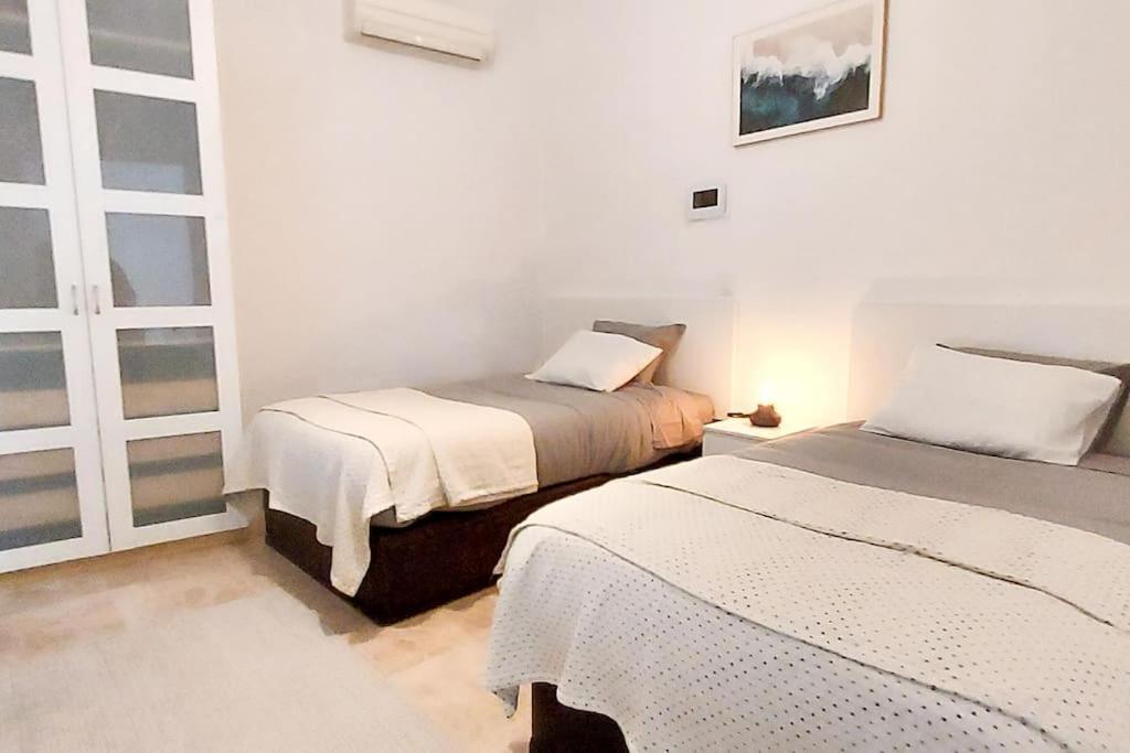 Apartment Atico Joaquin Costa 15 Alameda De Hercules *
