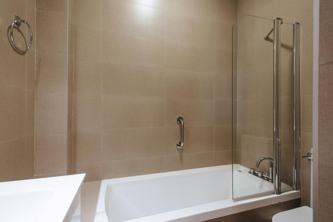 Vut Puerta Real - Free Parking Apartment Seville