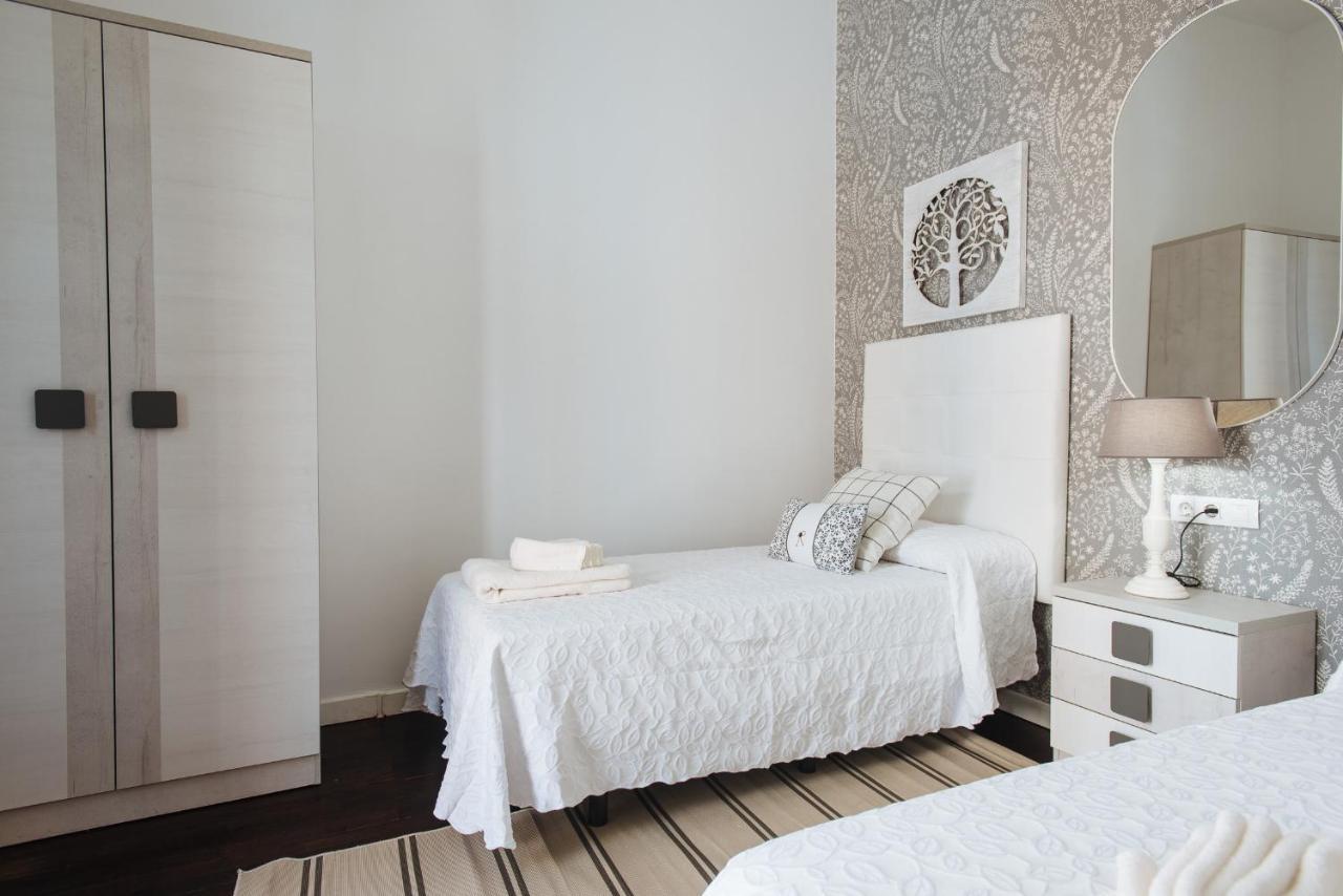Vut Puerta Real - Free Parking Apartment
