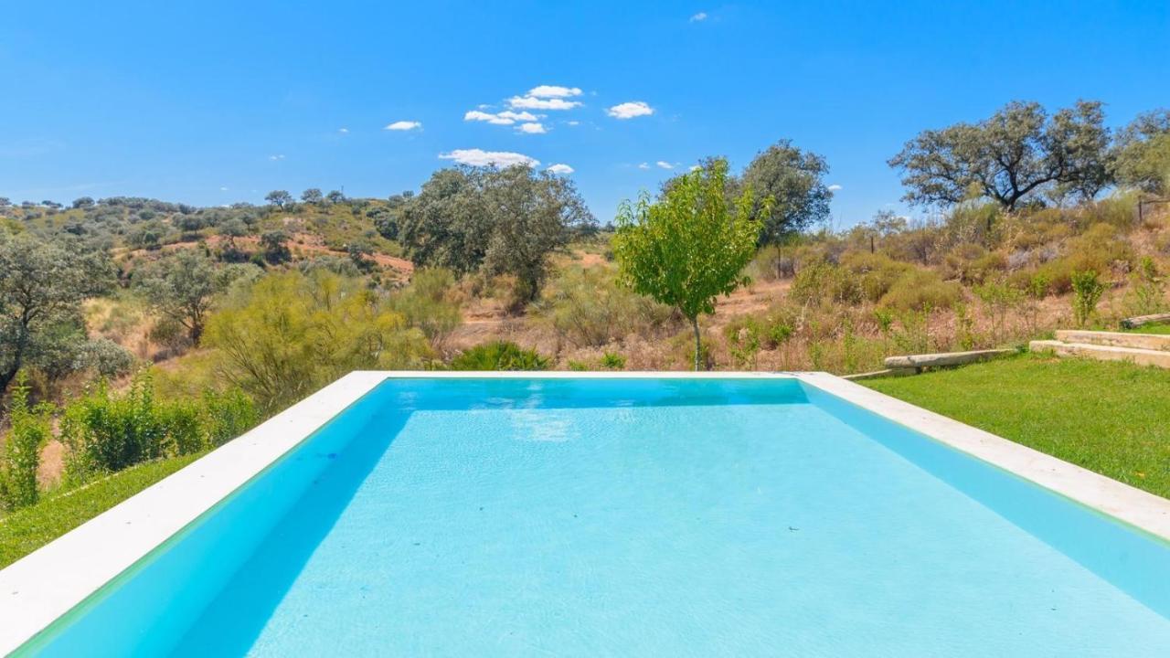 Finca Rural Gorriones El Castillo De Guardas By Ruralidays Holiday home