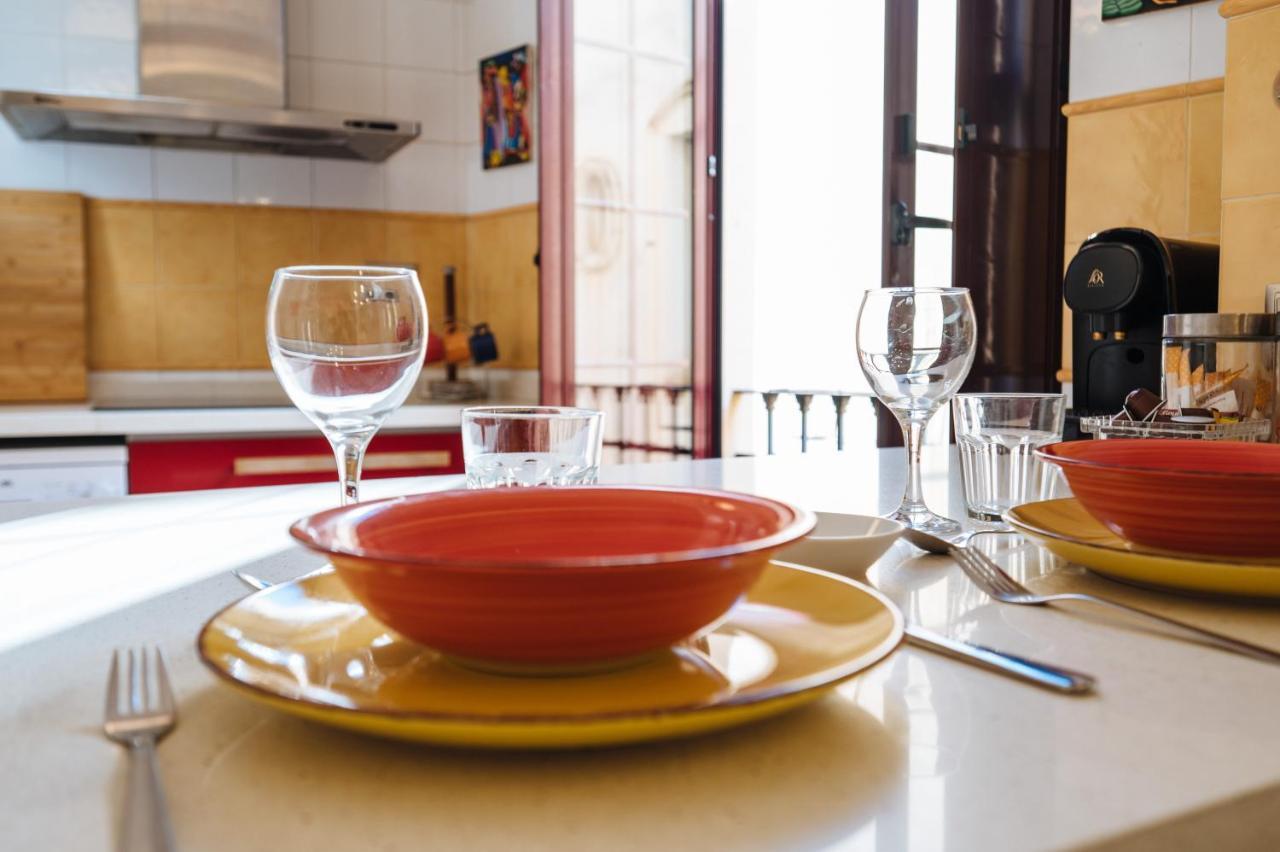 Homeyseville-amazing Penthouse Giralda Views 8 Pax, Parking Optional