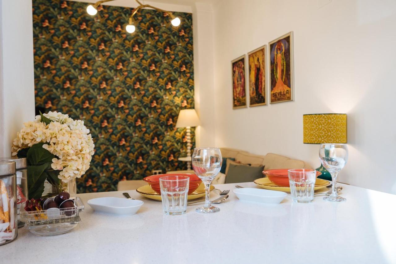 Apartamento Homeyseville-amazing Penthouse Giralda Views 8 Pax, Parking Optional Sevilla