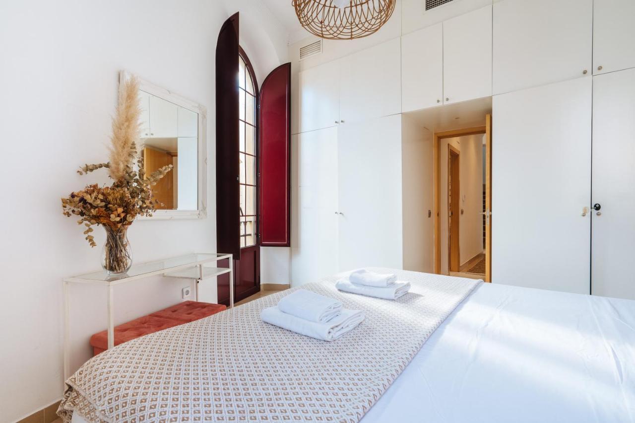 Homeyseville-amazing Penthouse Giralda Views 8 Pax, Parking Optional Sevilla