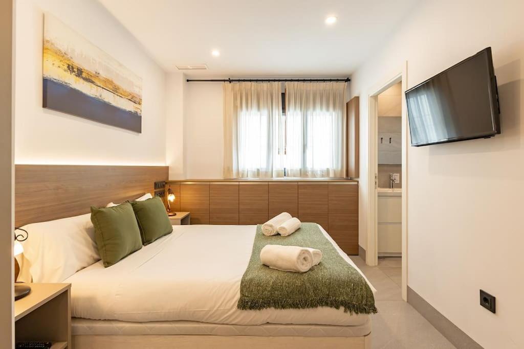 Bajeles Center Deluxe Apartment *