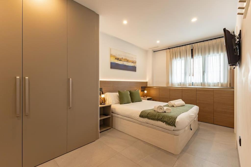 Bajeles Center Deluxe Apartment Seville