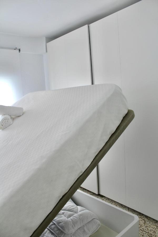 Apartment Wish Campana De *