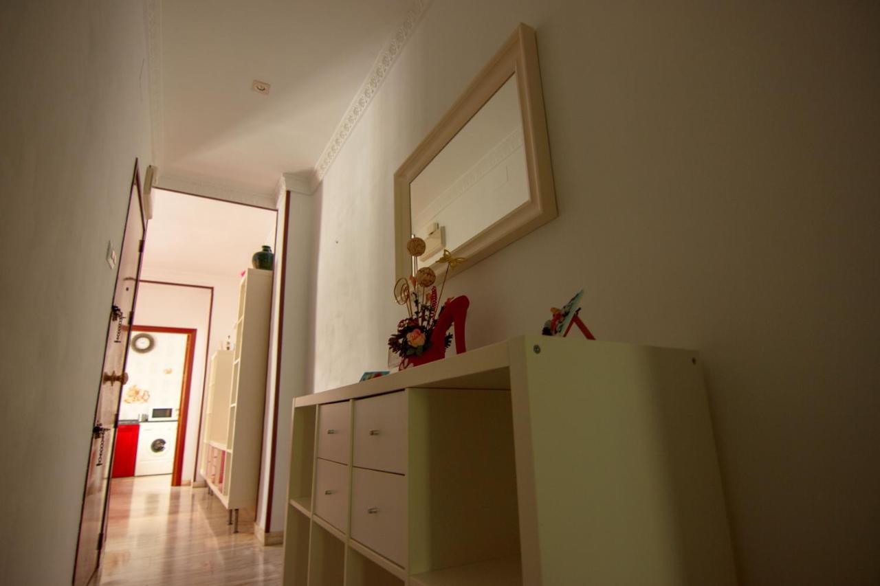 Rentalsevilla Centrico Apartamento Junto Al Guadalquivir Con Parking Coche Mediano Seville