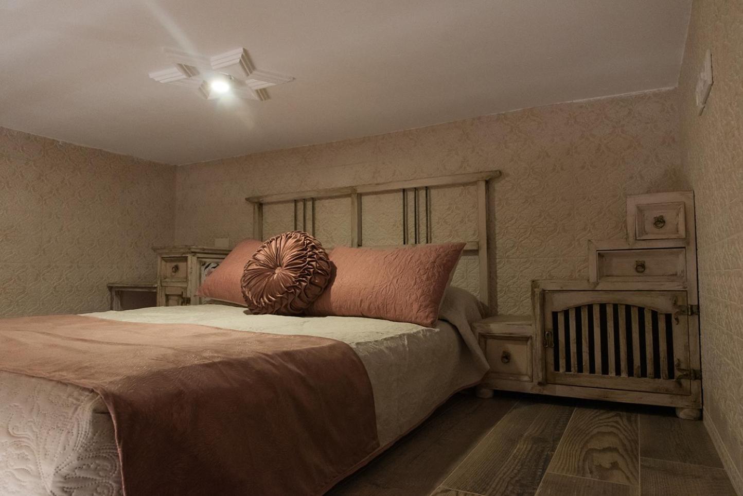 Homestay Casa De La Juderia Dona Pilar Seville