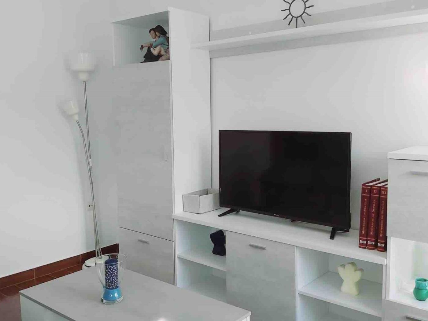 Triana Y Arte Apartment *