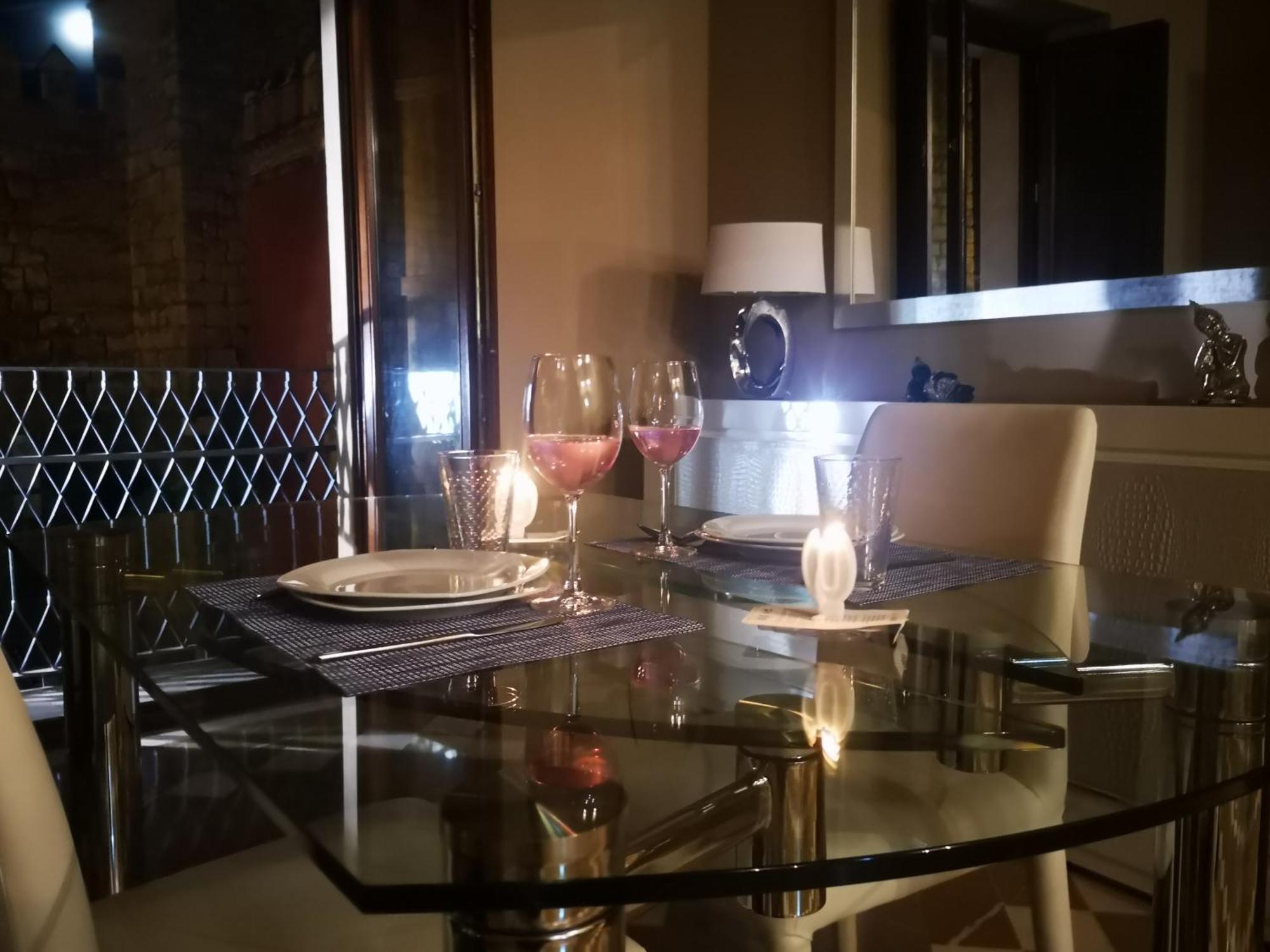 Luxury With Views To Alcazar, Cathedral And Giralda. Sevilla