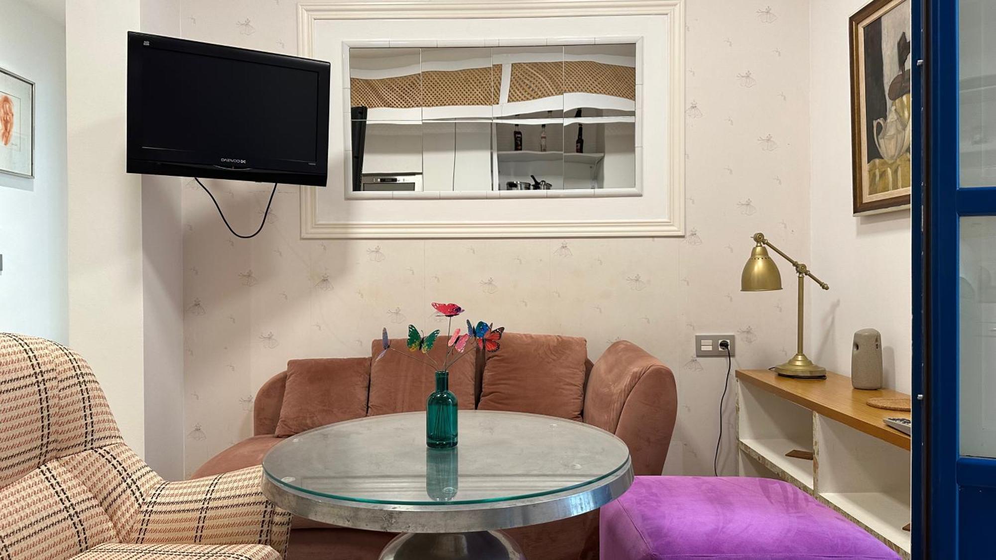 Blue House Arenal Apartment Seville