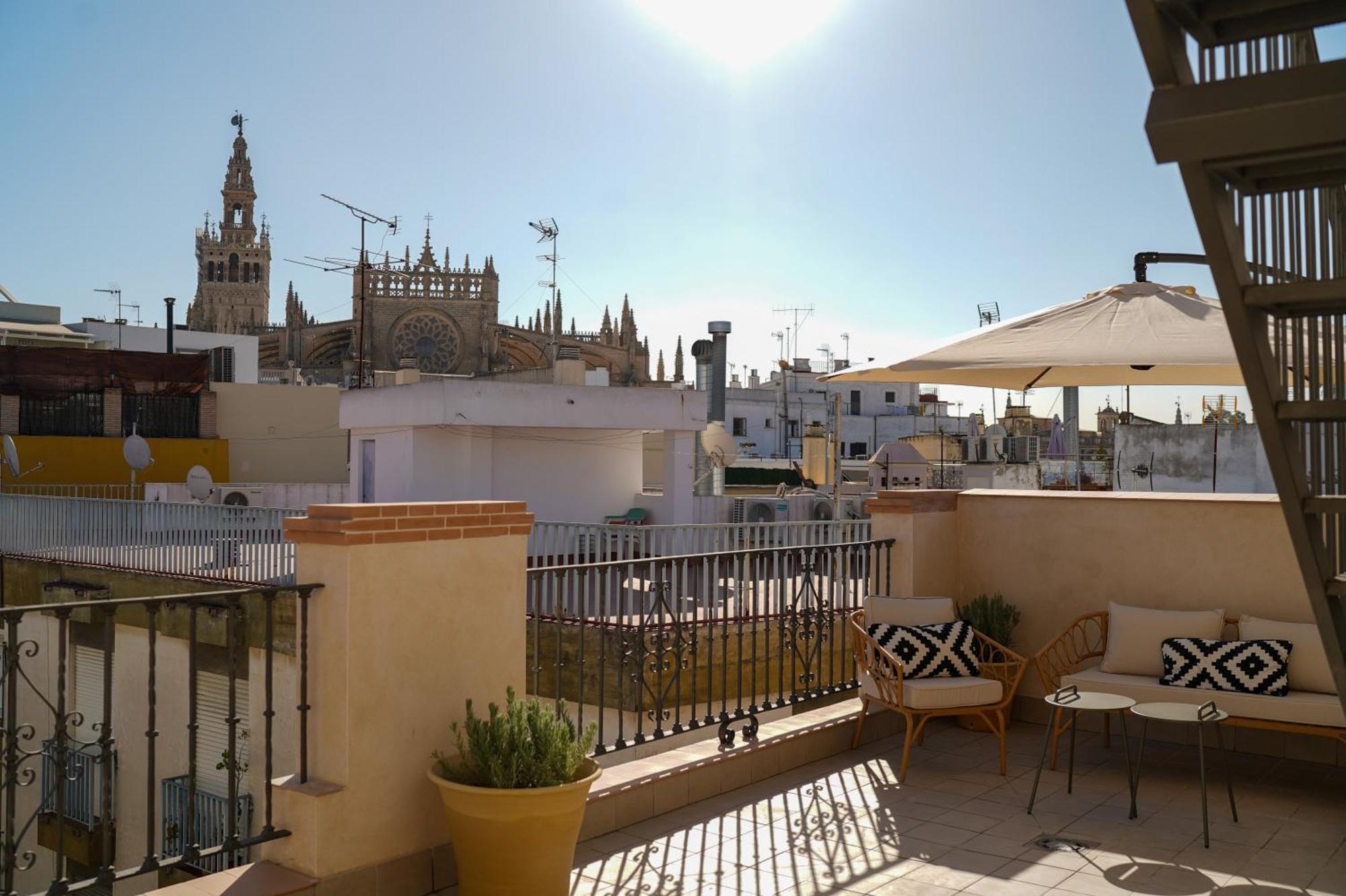 Apartment Cathedral Views Seville