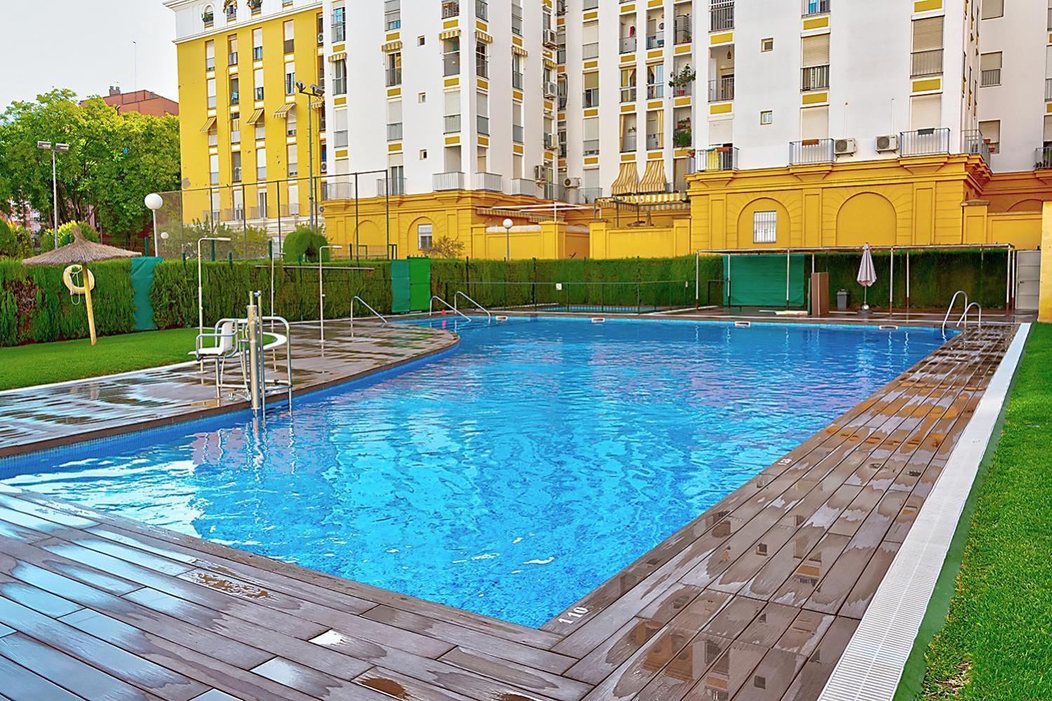Apartment Luxury In With Pool *