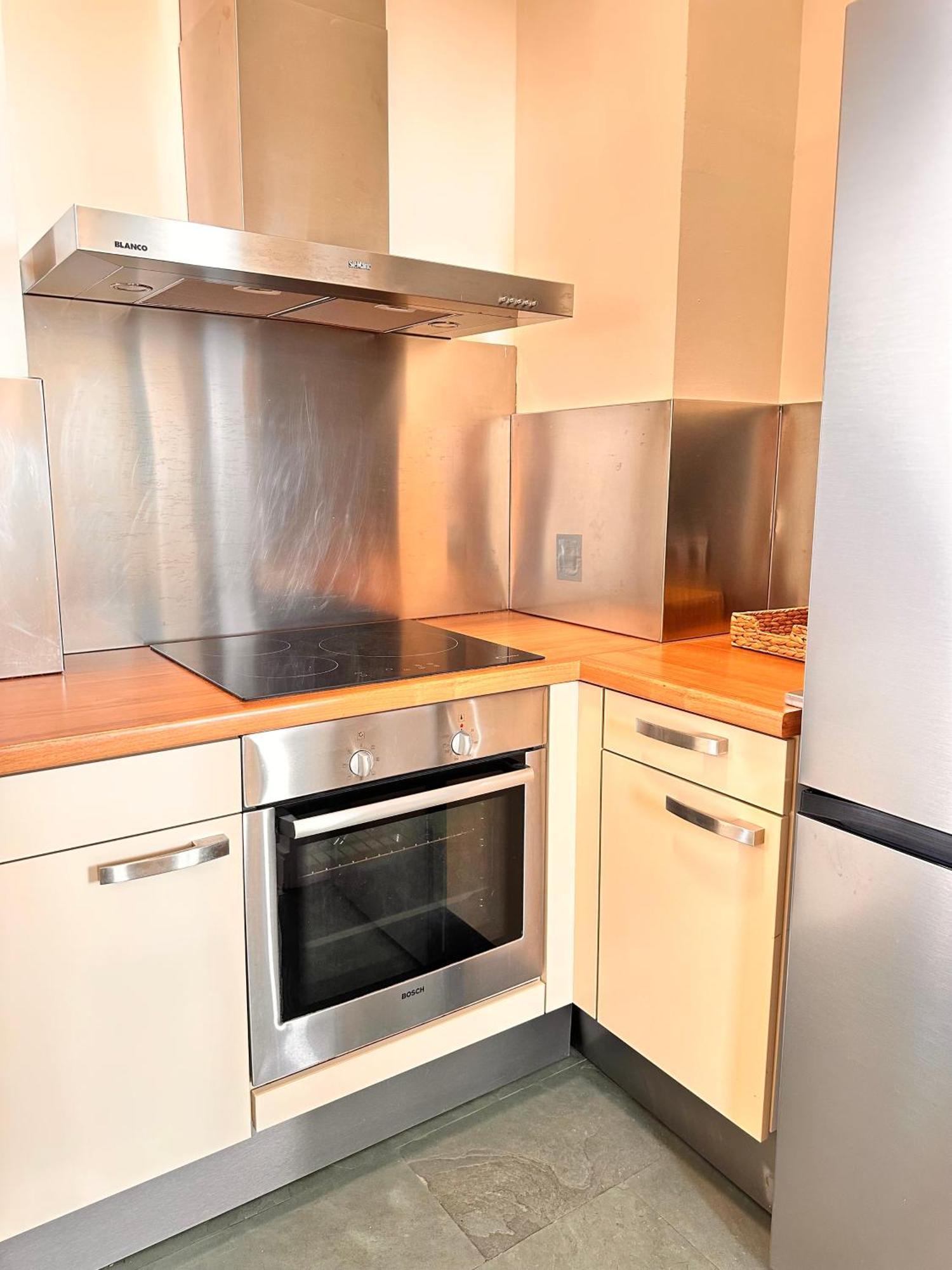 Penthouse Near Cathedral Private Rooftop Private Parking Apartamento *
