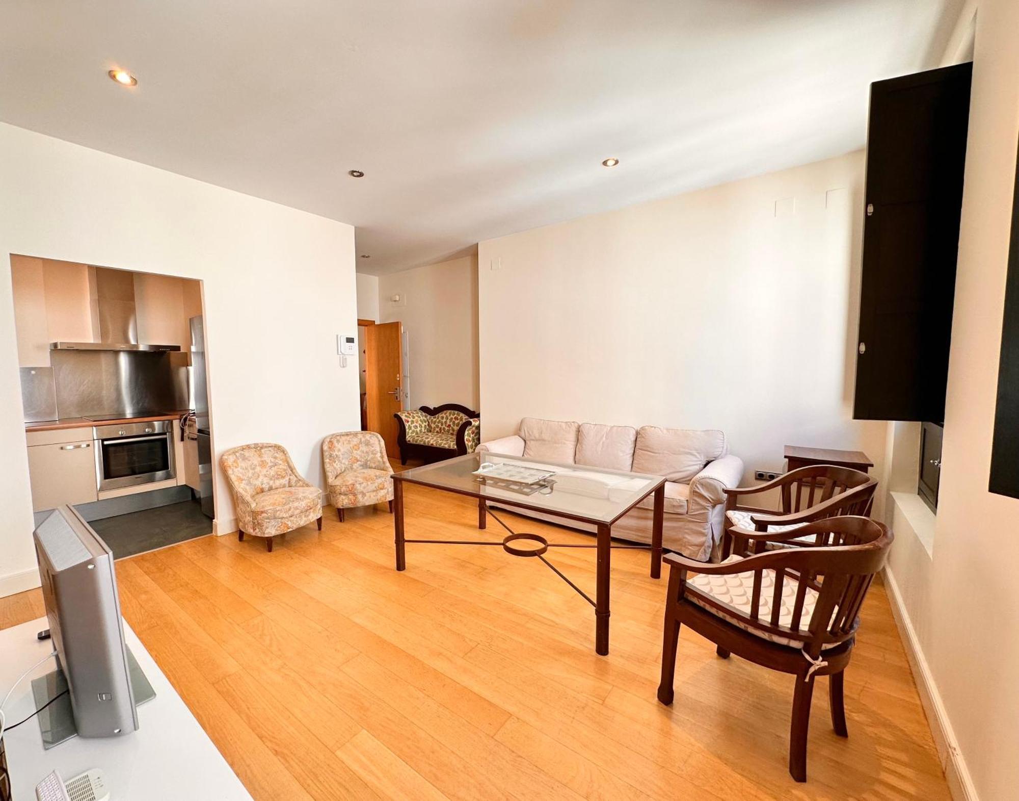 Penthouse Near Cathedral Private Rooftop Private Parking Apartamento *