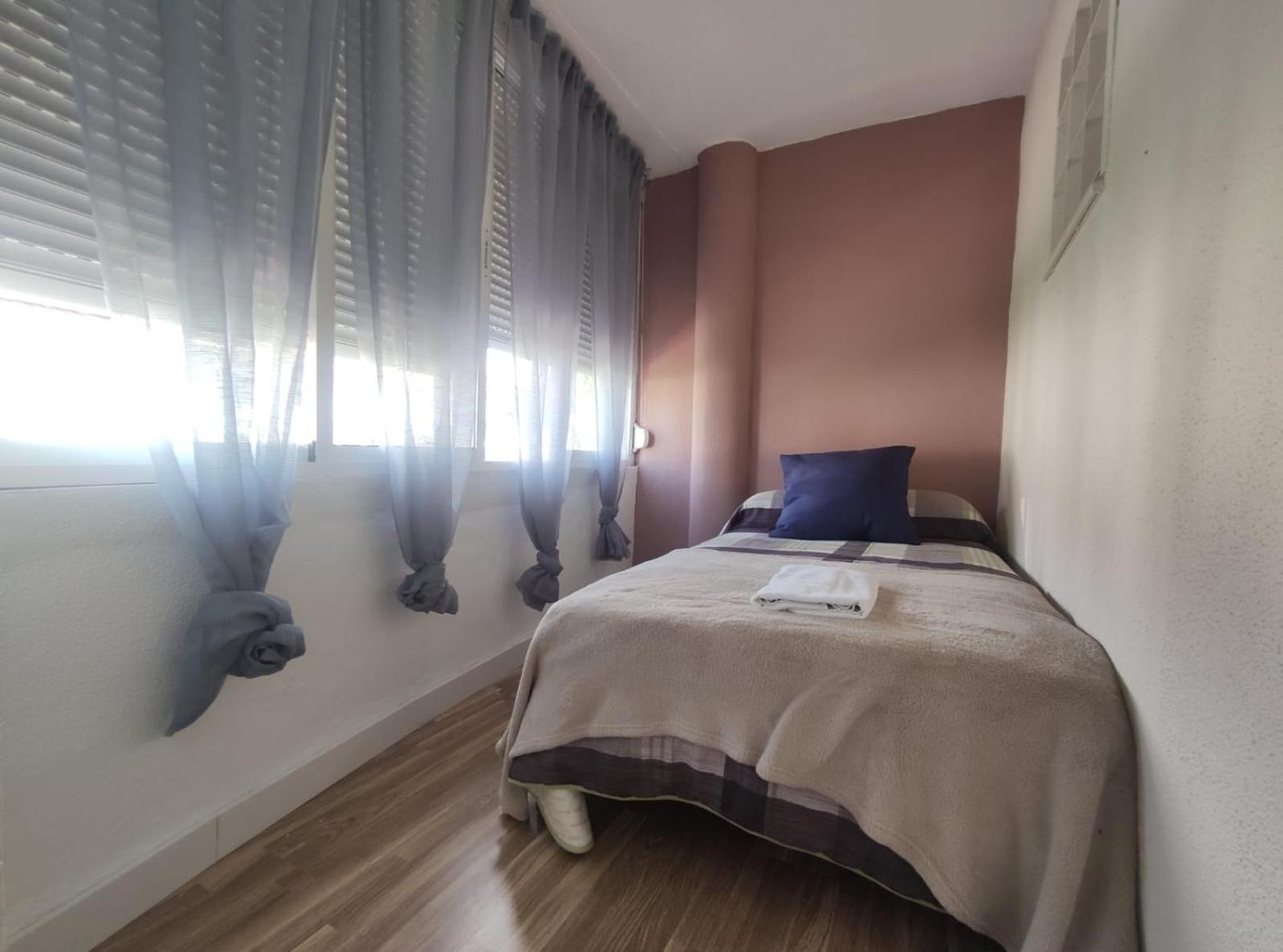 Espectacular Casa 5 Fibes Palacio Congresos Con Parking Holiday home