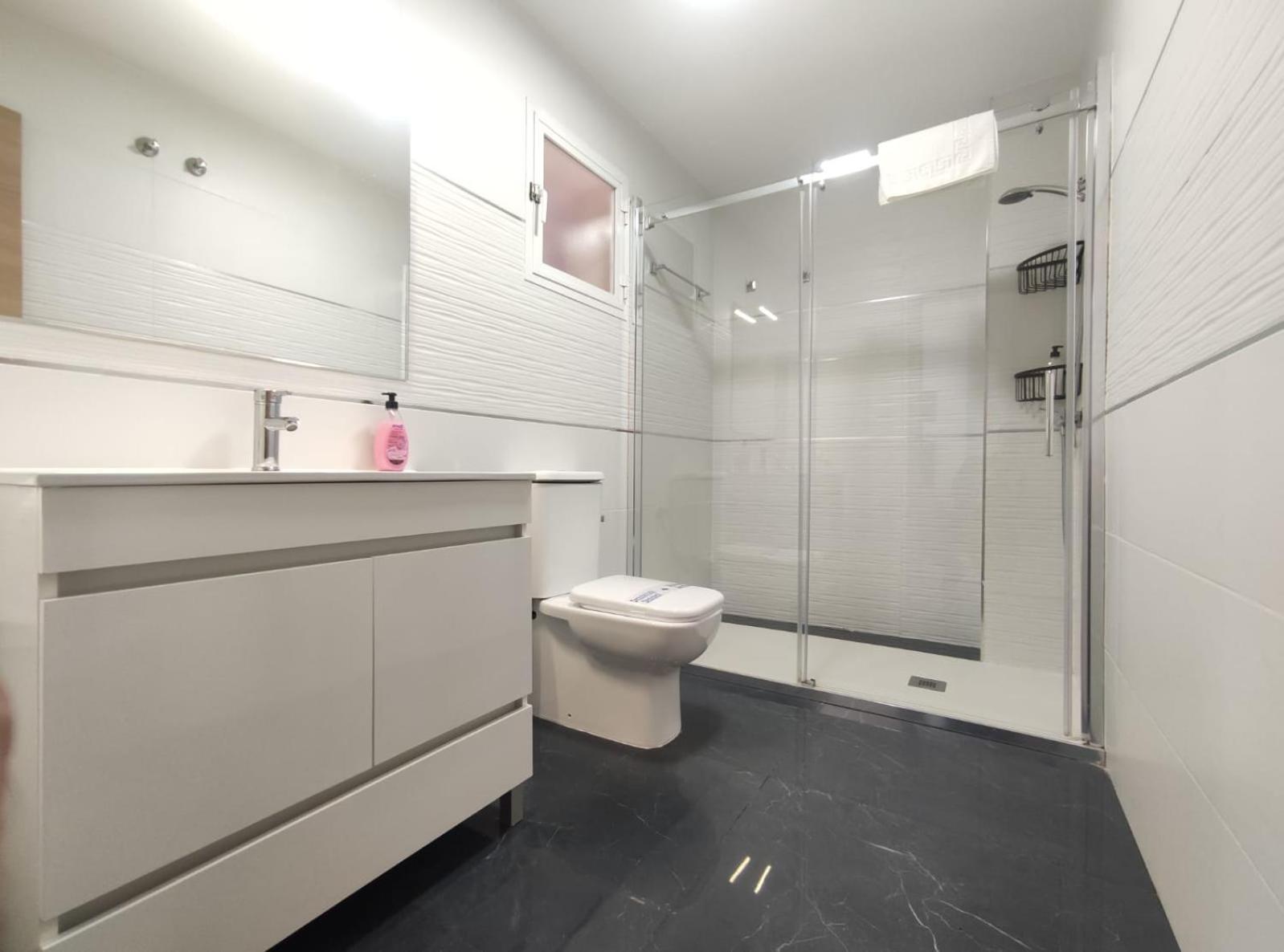 Espectacular Casa 5 Fibes Palacio Congresos Con Parking Holiday home Seville