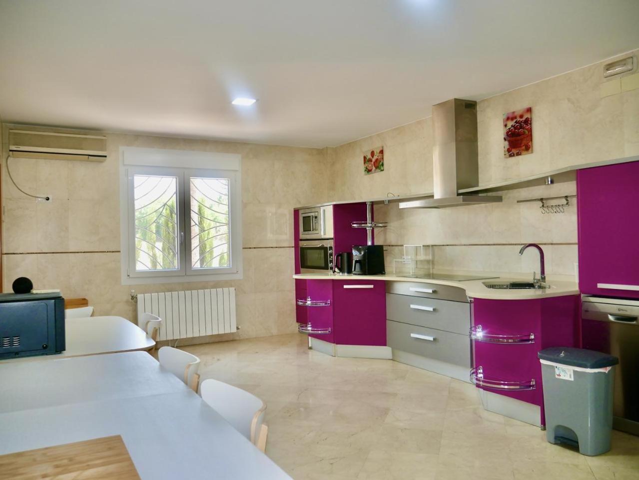 Private Pool! Your Oasis In Sevilla! Bbq! Villa Seville