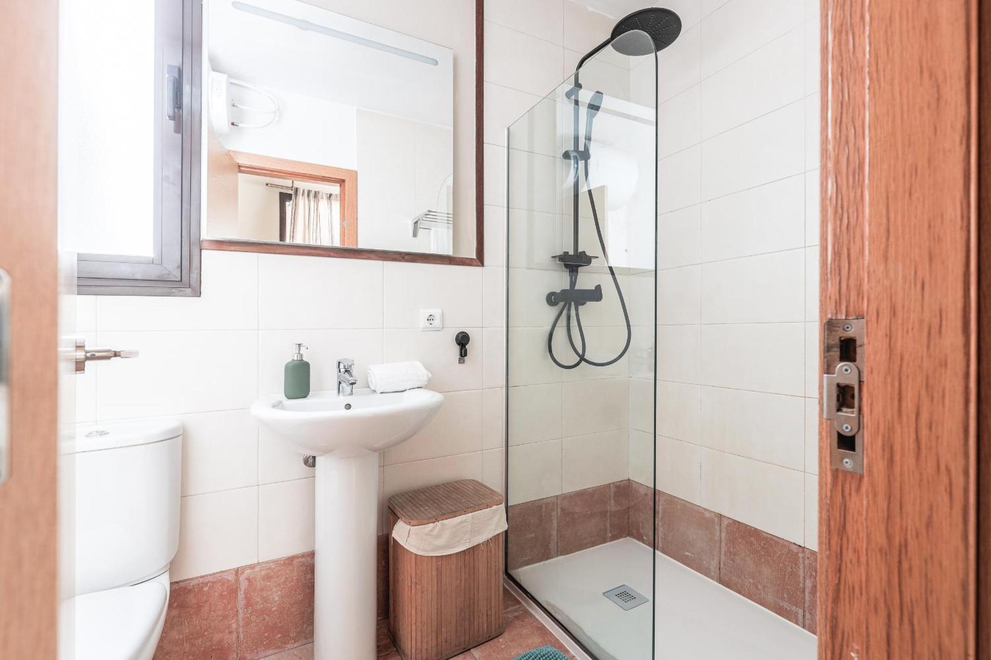 Fantastico Atico 2 Hab Gran Terraza Sevilla/triana Apartamento *