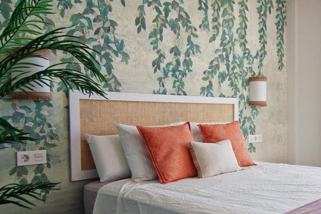Live Like A Local In Contemporary Duplex Apartment