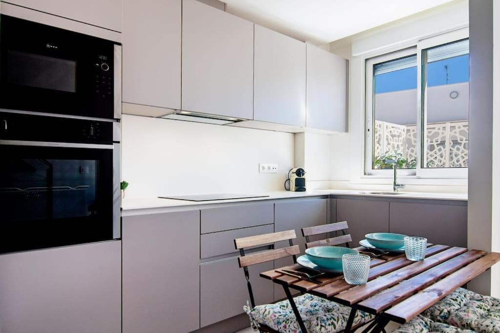 Apartment Live Like A Local In Contemporary Duplex *