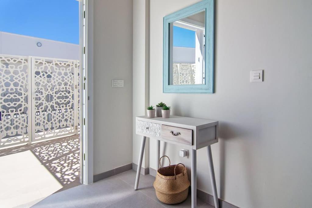 Apartment Live Like A Local In Contemporary Duplex Seville