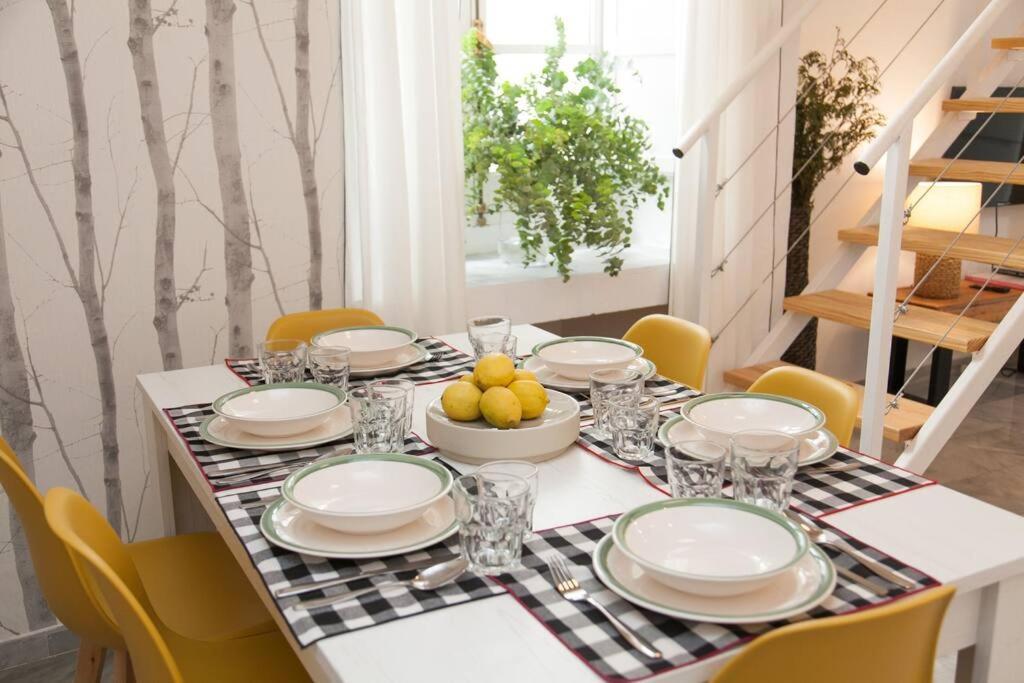Idyllic & Loveliest With Patio.private Parking * Seville
