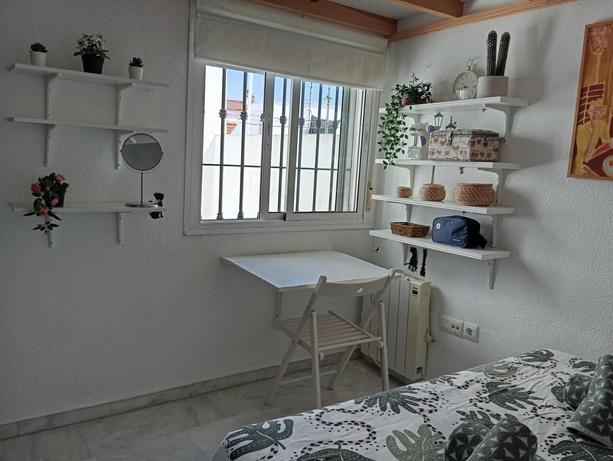 Apartment Apartamento Luminoso Casco Antiguo San Luis Seville