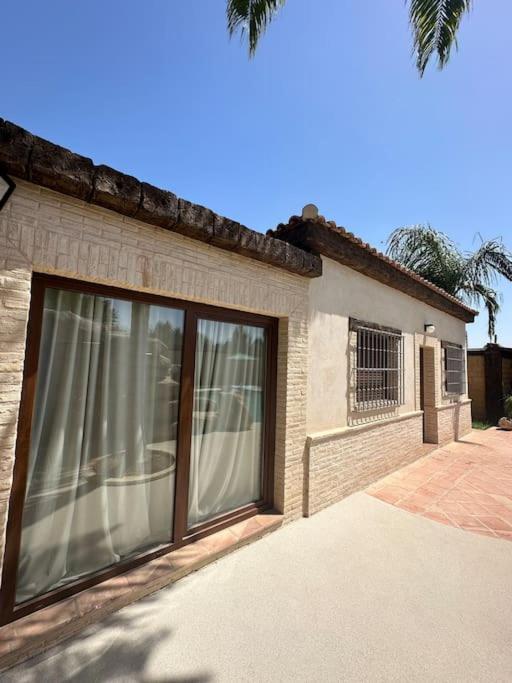 Colosal Villa *