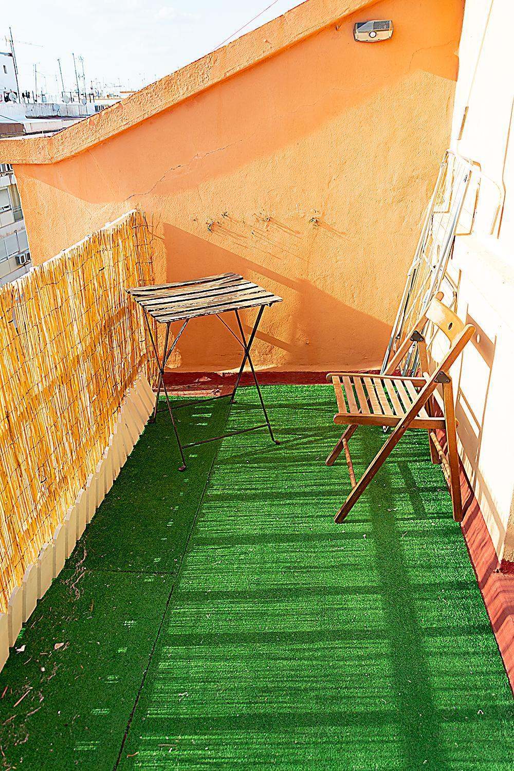 Remedios Deluxe Seville