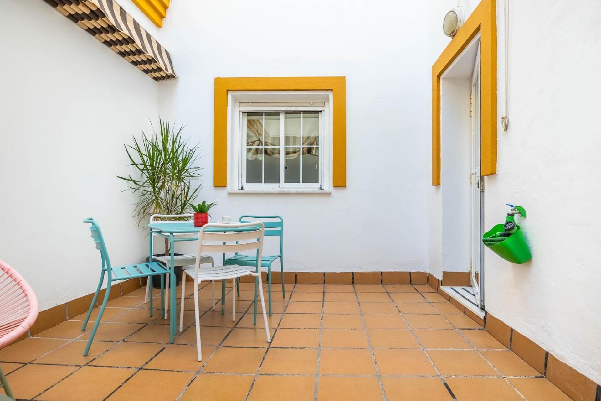 Apartment Piso Con Patio Privado Y Parking Nervion Seville