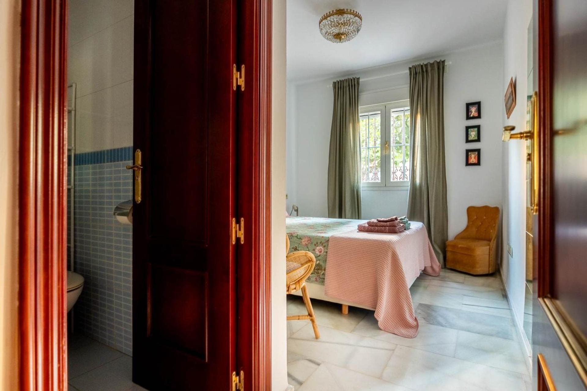 Piso Con Patio Privado Y Parking Nervion *