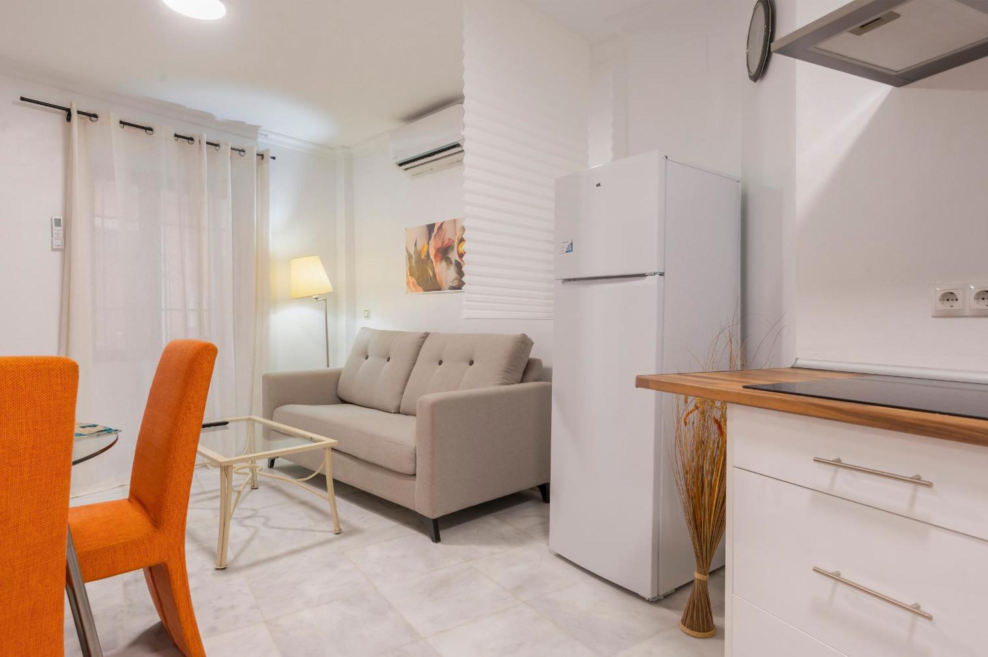Santa Catalina Moderno Apartment Seville