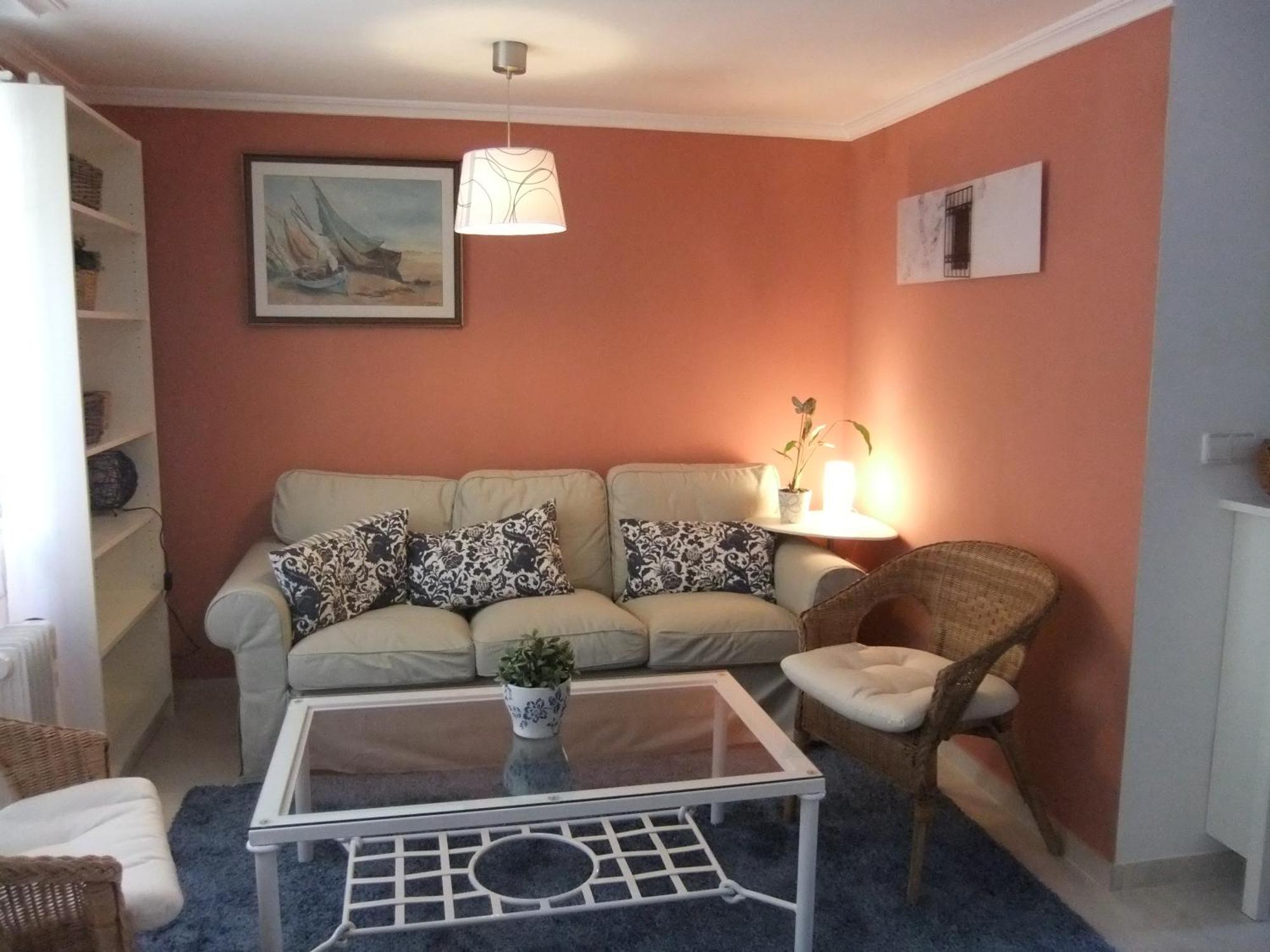 Cozy And Charming House In Apartment *