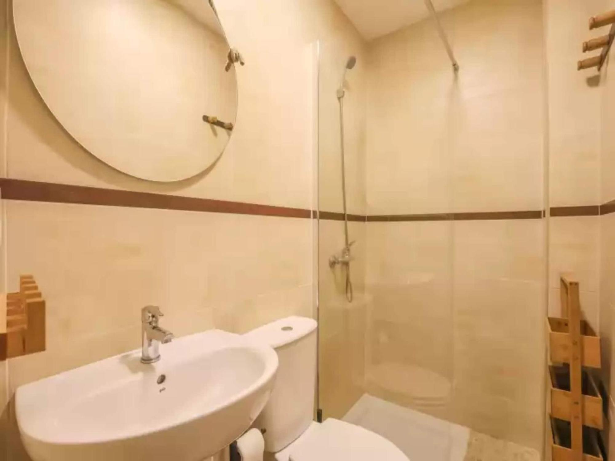 Claudia-apartment In Free Wifi Holiday home Seville