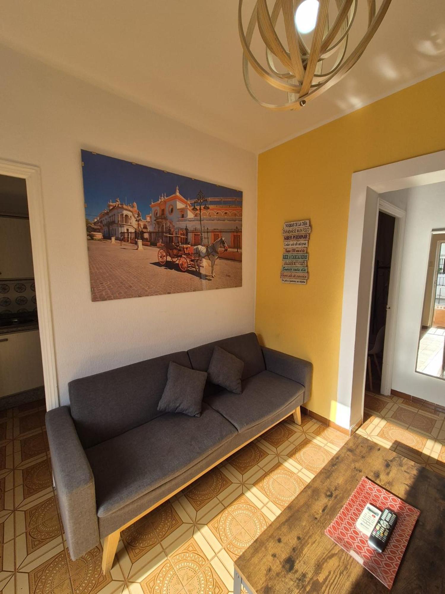 Triana 44 Familiar Luxury Apartment *